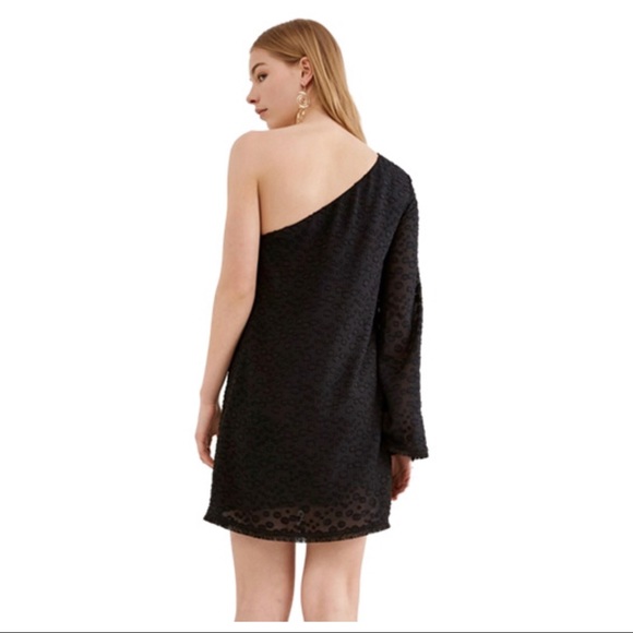 NEW C/MEO COLLECTIVE BLACK ONE-SHOULDER MINI DRESS - Picture 6 of 8